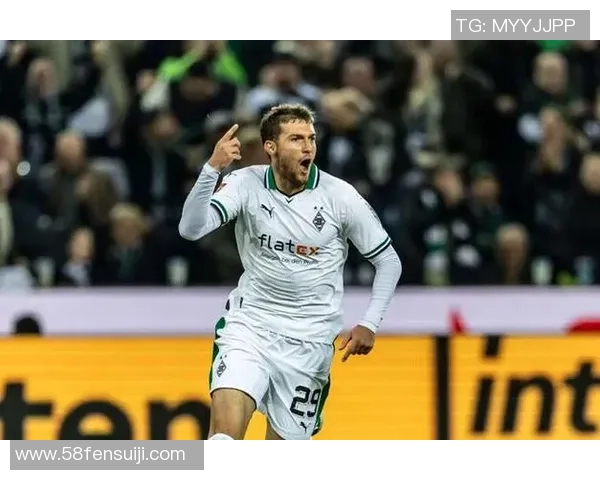 科隆足球俱乐部球星闪耀赛场助力球队冲击欧战资格 科隆足球俱乐部球星闪耀赛场助力球队冲击欧战资格